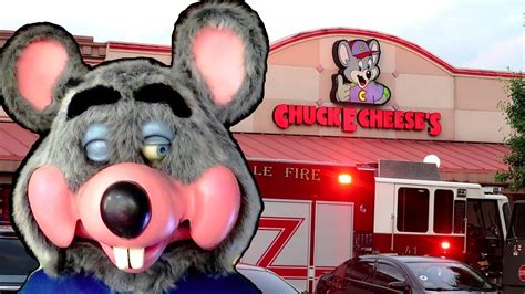 What happened at chuck e cheese in 1987 - Travel back to 1987 with me as we celebrate a birthday party at Banjoe's Family Pizza Playhouse in Bloomfield, Connecticut. Banjoe's was a retrofit of a Chuck E. Cheese that closed in 1984. …
